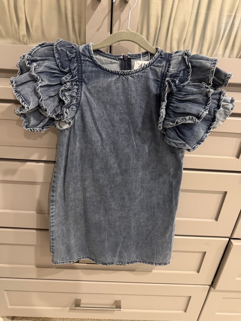 Lola + The Boys Denim Blue Ruffle-Sleeve Casual Dress